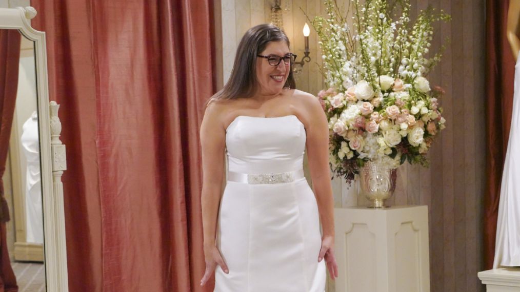 Mayim Bialik as Amy Farrah Fowler in The Big Bang Theory - 'The Monetary Insufficiency'