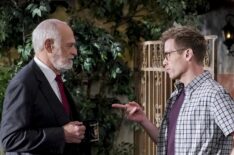 Gerald McRaney (Retired Navy Admiral Hollace Kilbride) and Barrett Foa (Tech Operator Eric Beale) in NCIS: Los Angeles - 'Hit List'