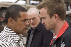 Tuco (Raymond Cruz), Walter White (Bryan Cranston), and Jesse Pinkman (Aaron Paul) - Breaking Bad - Season 2, Episode 1