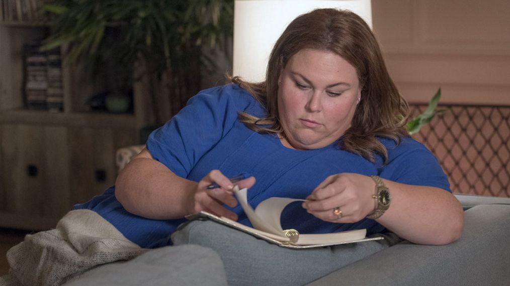 THIS IS US -- 'Katie Girls' Episode 303 -- Pictured: Chrissy Metz as Kate Pearson -- (Photo by: Ron Batzdorff/NBC)