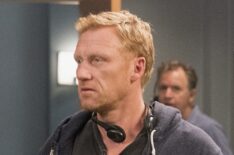 Kevin McKidd behind the scenes in Grey's Anatomy