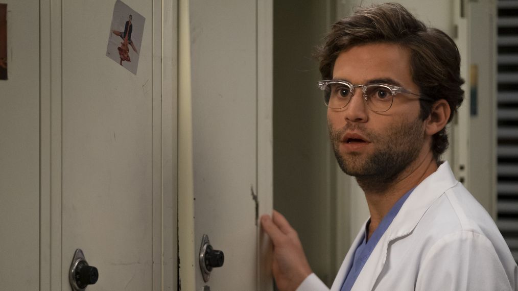'Grey's Anatomy' Star Jake Borelli Comes Out as Gay After His Character Does