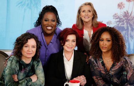 The Talk - Sara Gilbert, Sheryl Underwood, Sharon Osbourne, Meredith Viera, and Eve