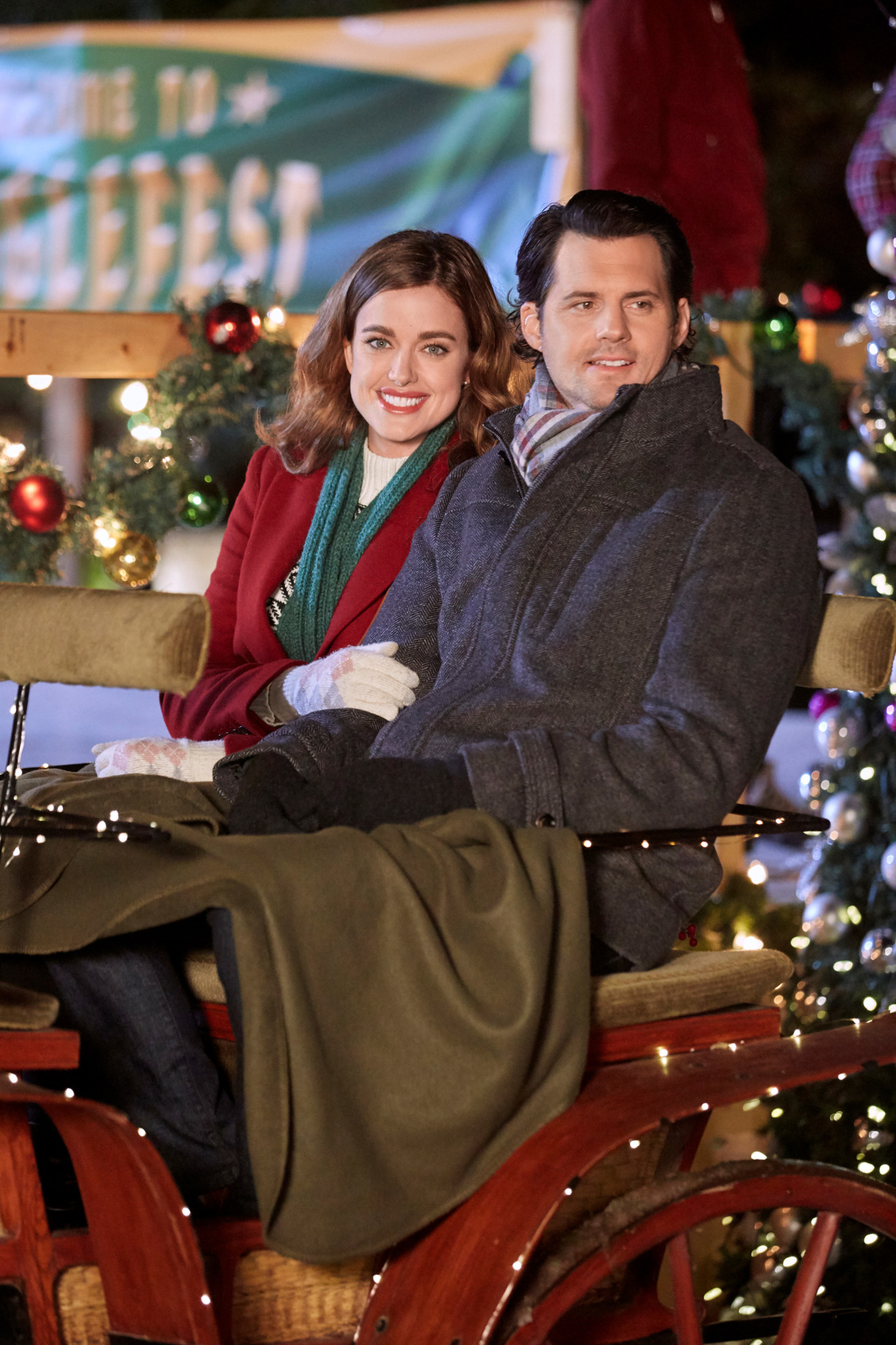 5 BehindtheScenes Secrets of Hallmark Holiday Movies