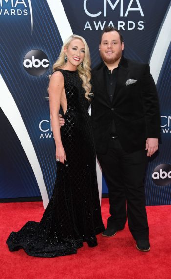 Nicole Hocking and Luke Combs at The 52nd Annual CMA Awards