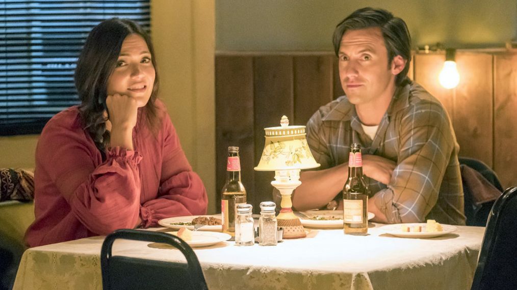 THIS IS US -- 'Sometimes' Episode 307 -- Pictured: (l-r) Mandy Moore as Rebecca Pearson, Milo Ventimiglia as Jack Pearson -- (Photo by: Ron Batzdorff/NBC)