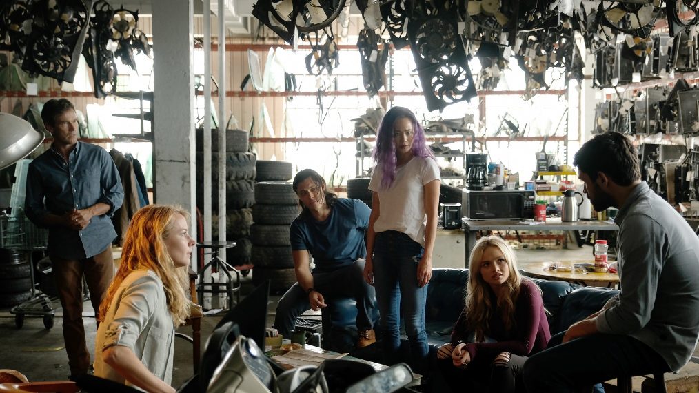 Stephen Moyer, Amy Acker, Blair Redford, Jamie Chung, Natalie Alyn Lind and Sean Teale in the 'eMergence' Season Two premiere episode of The Giften