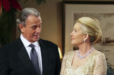 Victor (Eric Braeden) and Nikki Newman (Melody Thomas Scott) renew their wedding vows on New Year's Eve on Young And The Restless