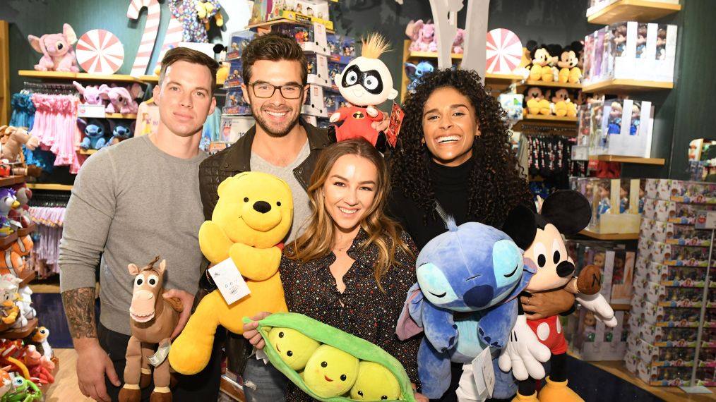 Chris Van Etten, Josh Swickard, Lexi Ainsworth, Briana Henry