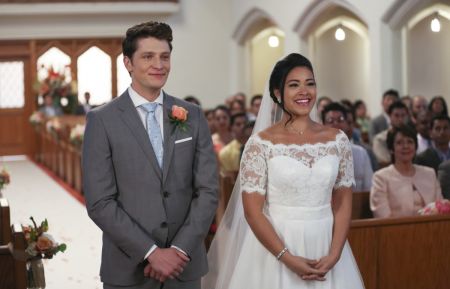 Jane the Virgin - Brett Dier as Michael and Gina Rodriguez as Jane