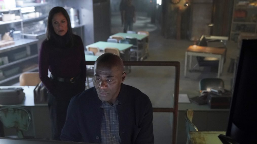 Sakina Jaffrey as Denise Christopher and Paterson Joseph as Connor Mason in Timeless - Season 2 - 'The Miracle of Christmas Part 1'