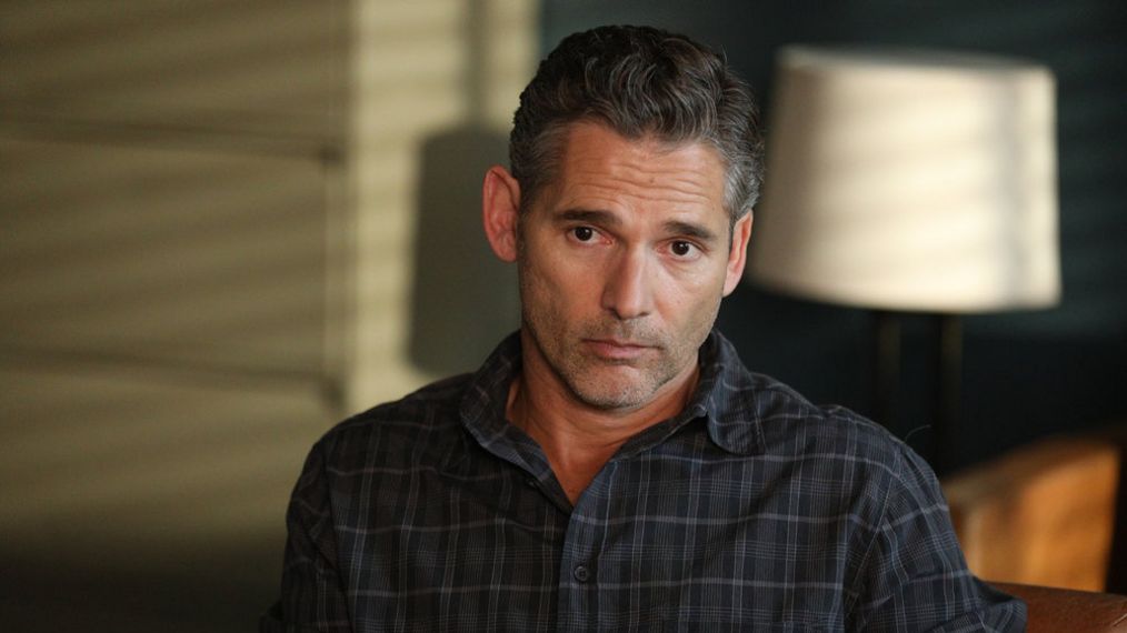 Eric Bana as John Meehan in Dirty John - Season 1 - 'Lord High Executioner'