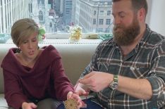 HGTV 'Home Town' Stars Erin & Ben Napier Show Us How to Make Seasonal Garlands (VIDEO)