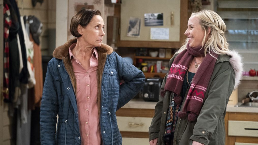 The Conners - Laurie Metcalf, Lecy Goranson