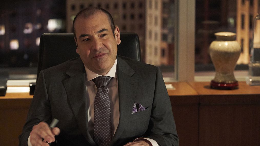 Rick Hoffman on Suits - Season 8