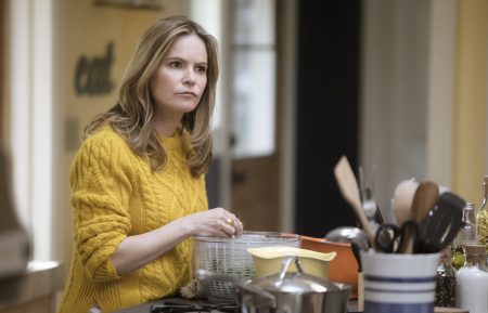 Jennifer Jason Leigh in Atypical