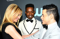 Homecoming stars Julia Roberts and Stephan James greet Bohemian Rhapsody's Rami Malek At The 24th Annual Critics' Choice Awards