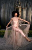 Yara Shahidi attends the 25th Annual Screen Actors Guild Awards