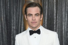 Chris Pine attends the 25th Annual Screen Actors Guild Awards