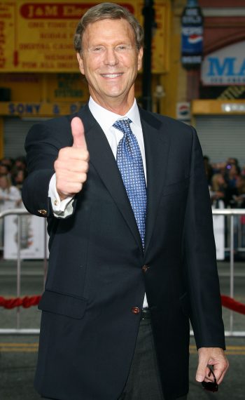 Bob Einstein attends Warner Bros. Premiere of