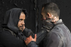 Jarod Joseph as Nathan and Sachin Sahel as Dr. Eric Jackson in The 100 - 'Shifting Sands'