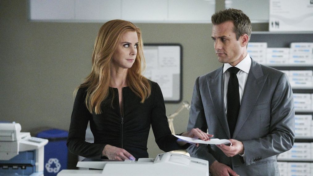 Sarah Rafferty and Gabriel Macht on Suits - Season 8