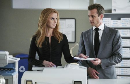 Sarah Rafferty and Gabriel Macht on Suits - Season 8