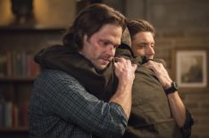 'Supernatural' Sneak Peek: An Emotional Winchester Reunion in the 300th Episode (PHOTOS)