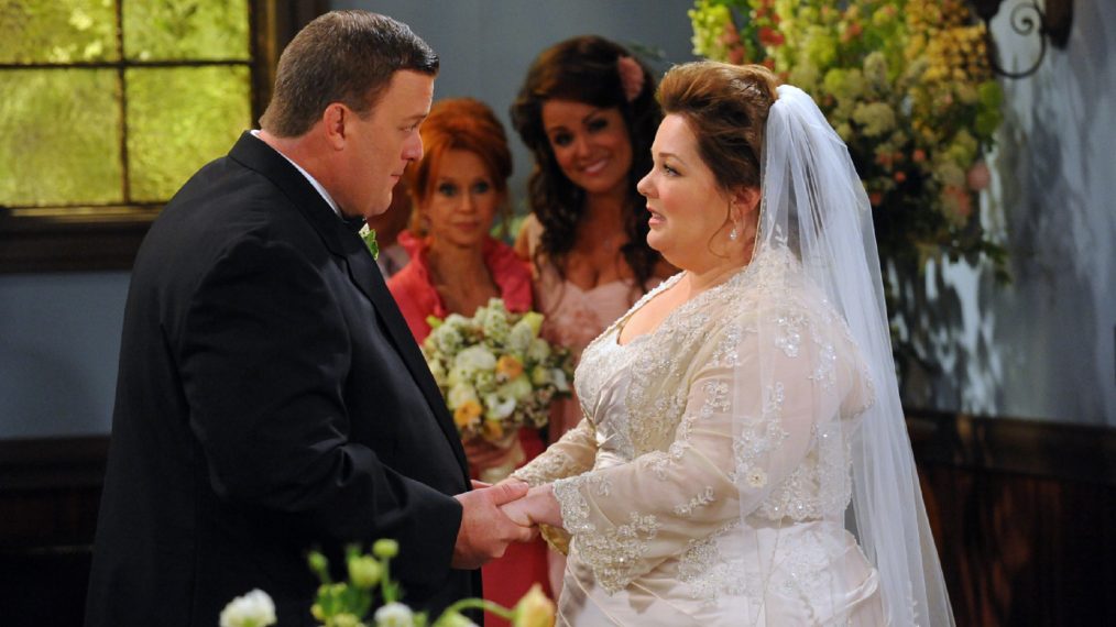 Mike (Billy Gardell) and Molly (Melissa McCarthy) share a special moment before their wedding, on the third season finale of Mike & Molly