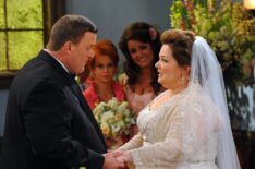 Mike (Billy Gardell) and Molly (Melissa McCarthy) share a special moment before their wedding, on the third season finale of Mike & Molly