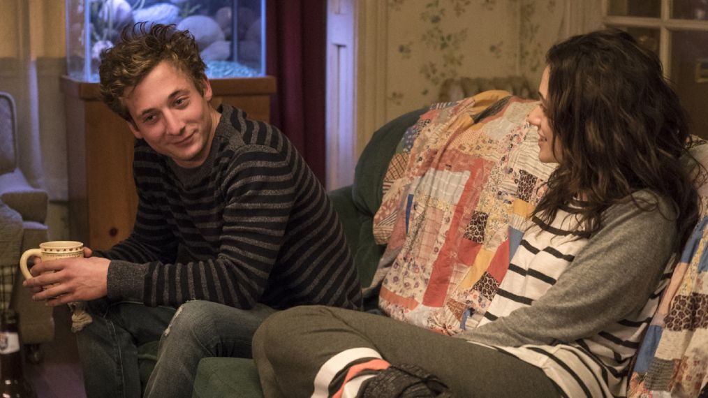 Jeremy Allen White as Lip Gallagher and Emmy Rossum as Fiona Gallagher in Shameless - Season 7, Episode 11