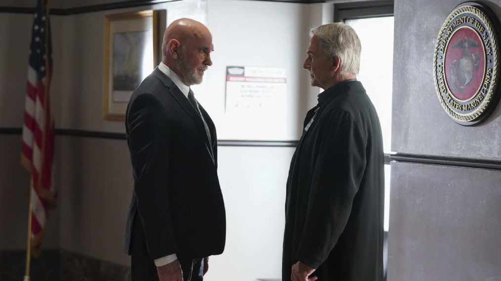 Mitch Pileggi as Walter Skinner as the Secretary of Defense Wynn Crawford and Mark Harmon as Leroy Jethro Gibbs in NCIS - 'Toil and Trouble'