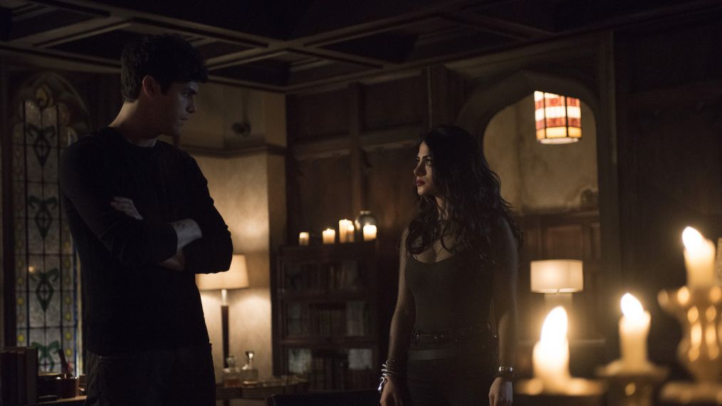 Matthew Daddario and Emeraude Toubia in Shadowhunters - 'Lost Souls'