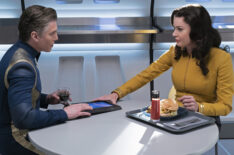 Anson Mount as Pik and Rebecca Romijn as Number One in Star Trek: Discovery