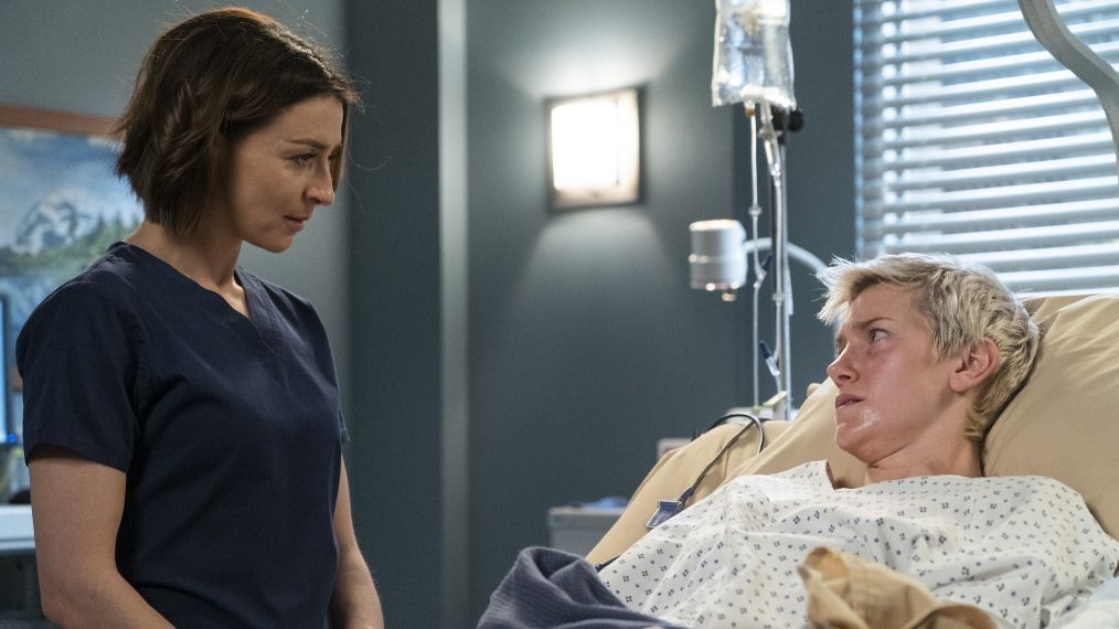 Caterina Scorsone and Arielle Hader in Grey's Anatomy