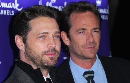 Luke Perry and Jason Priestley