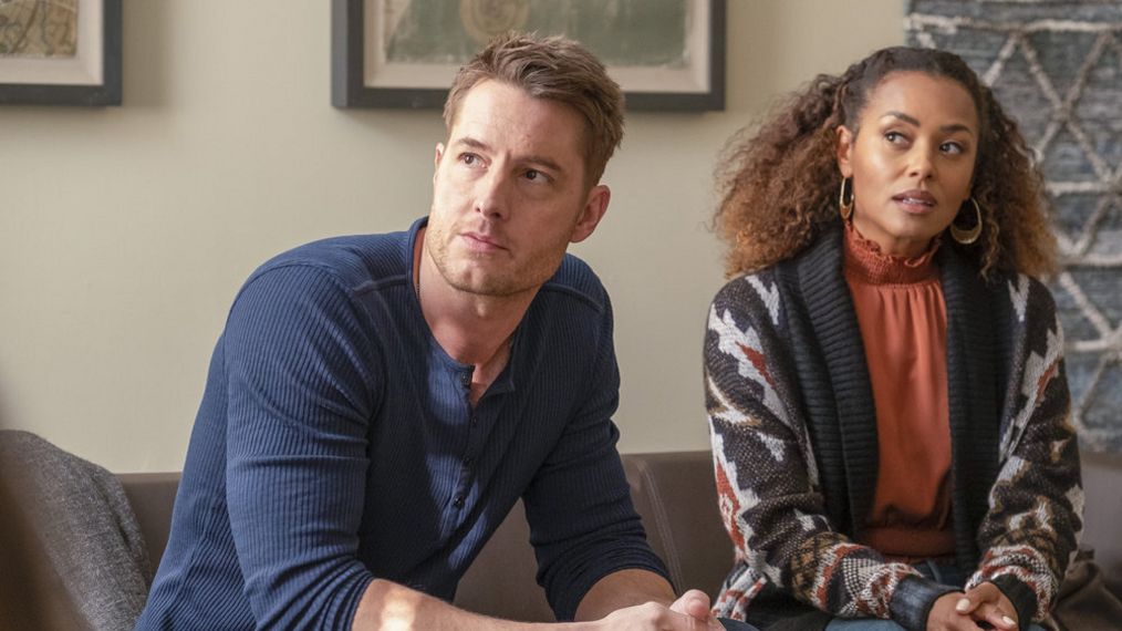 Justin Hartley as Kevin Pearson, Melanie Liburd as Zoe in This Is Us - Season 3