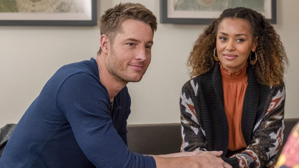 Justin Hartley as Kevin Pearson, Melanie Liburd as Zoe in This Is Us - Season 3