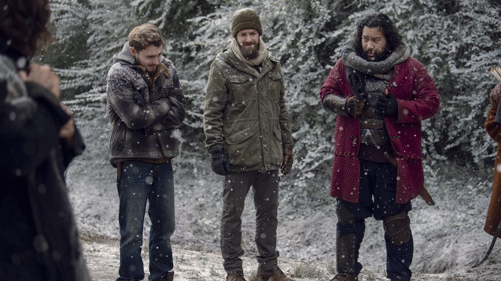 'The Walking Dead' Season 9 Finale Sneak Peek: Winter Hits in 'The ...