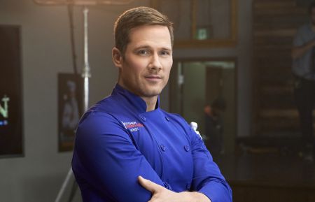 Just Add Romance - Luke Macfarlane