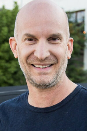 Leon Logothetis Headshot