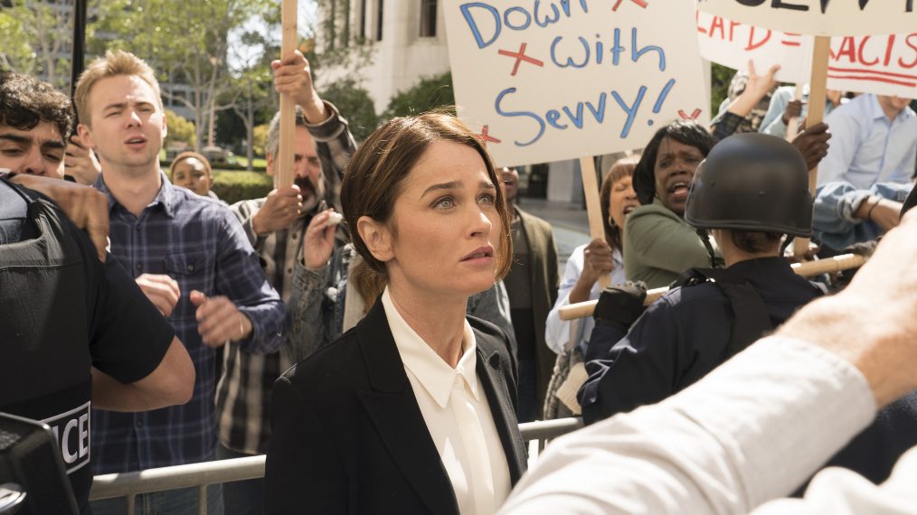 Robin Tunney in The Fix