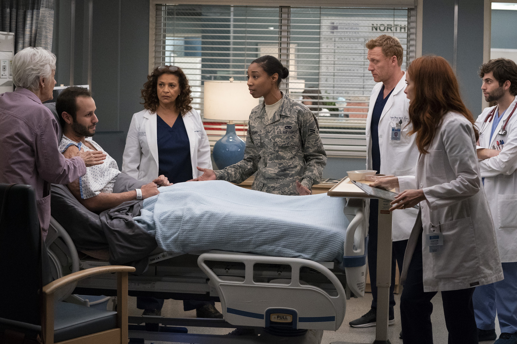 'Grey's Anatomy' Season 15 Episode 20: Everyone Needs Therapy (RECAP)