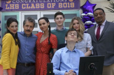 Speechless - Marin Hinkle, John Ross Bowie, Minnie Driver, Mason Cook, Micah Fowler, Kyla Kenedy, Cedric Yarbrough