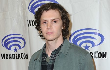 Evan Peters