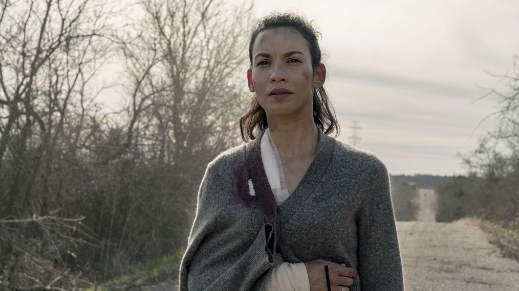 Danay Garcia as Luciana - Fear the Walking Dead - Season 5, Episode 3