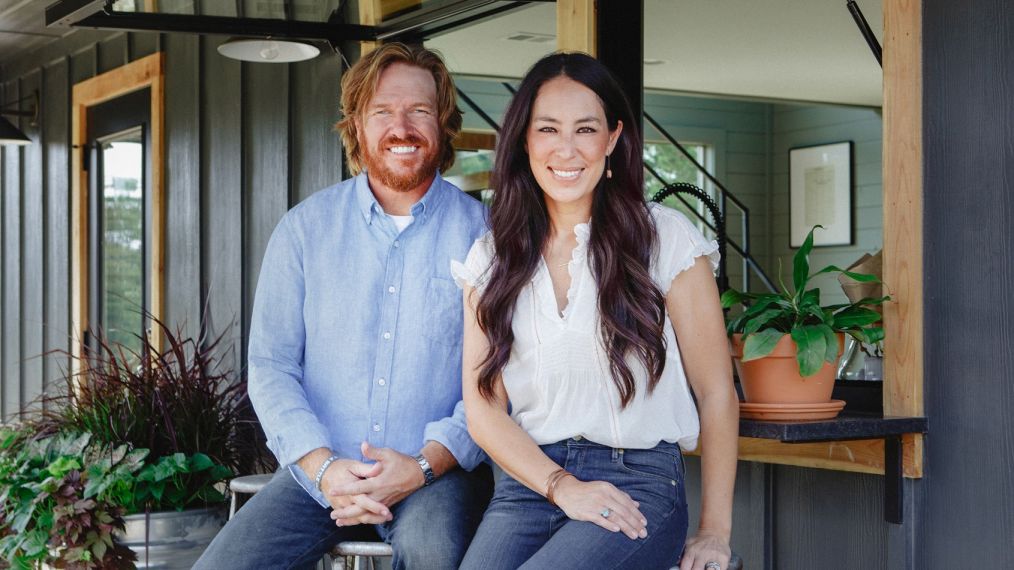 FixerUpper_HGTVSeries_ChipAndJoannaGaines