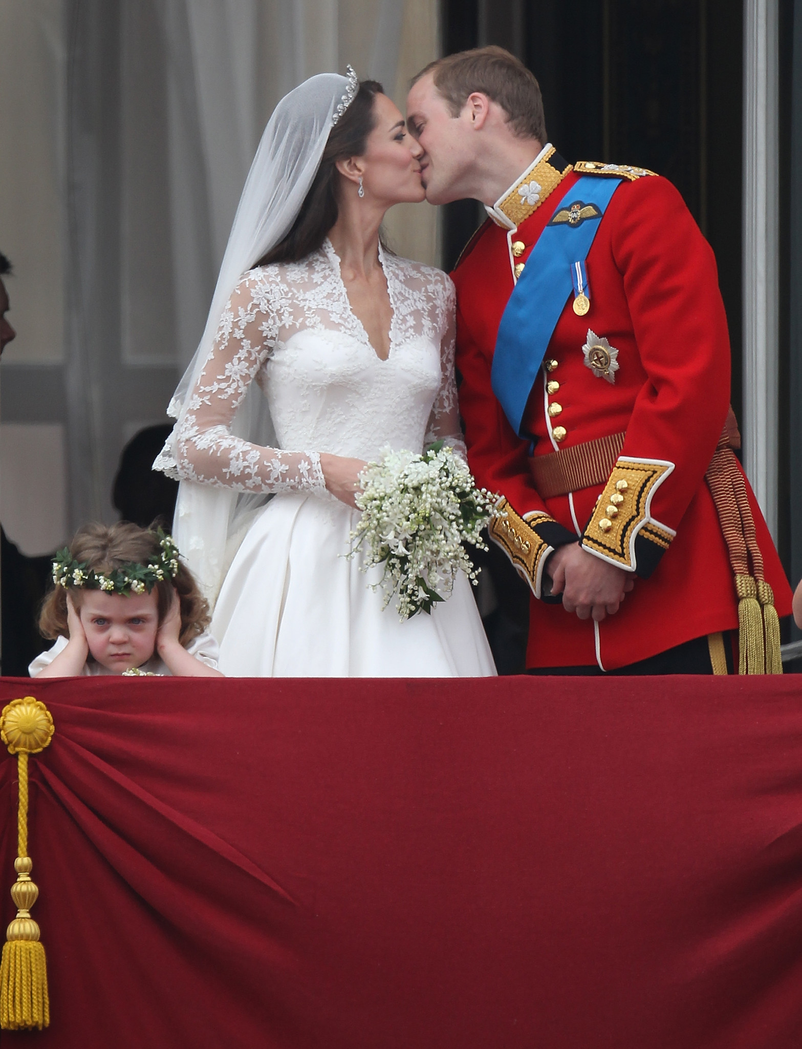 8 Best Moments From Prince William And Kate Middletons Royal Wedding