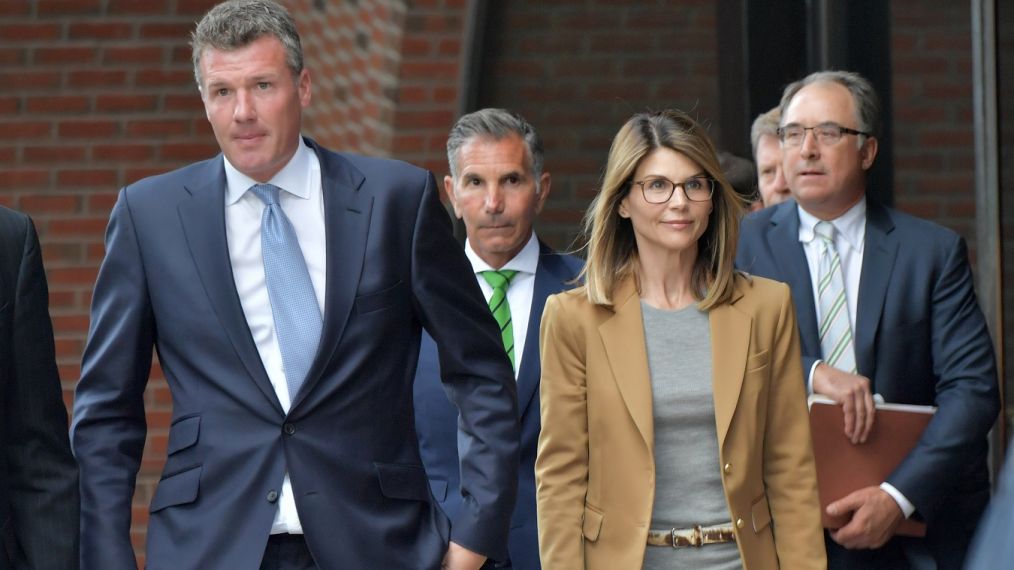 Lori Loughlin appear in federal court to answer charges stemming from college admissions scandal