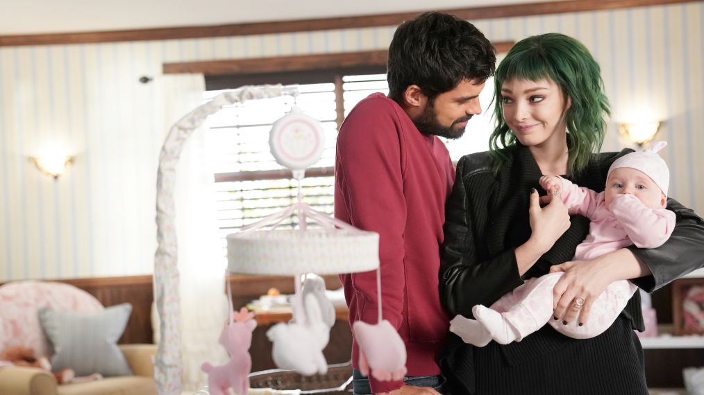 Sean Teale and Emma Dumont in the 'oMens' season finale episode of The Gifted